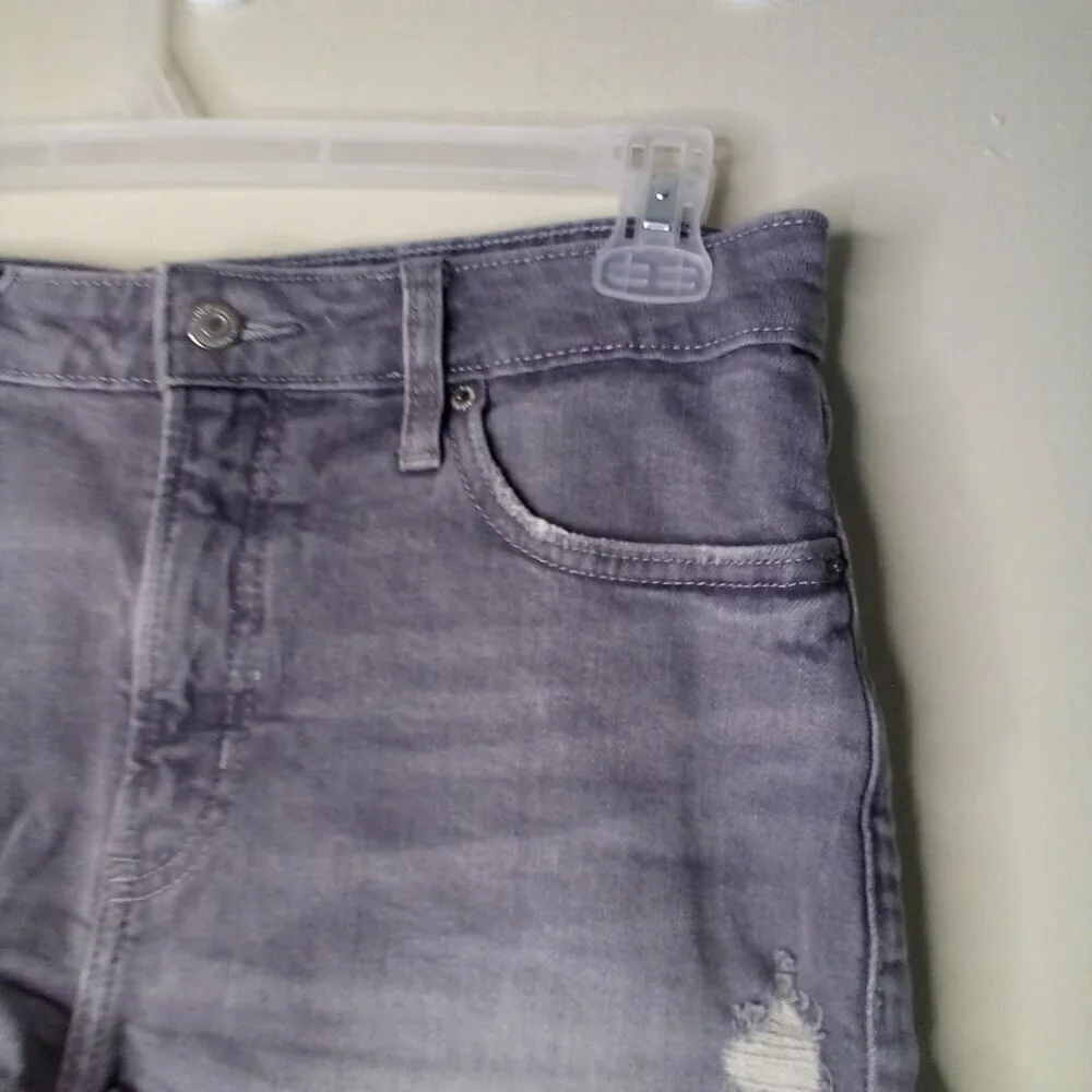 Old Navy OG Short Women 10 High Rise Distressed Roll Hem Denim Gray